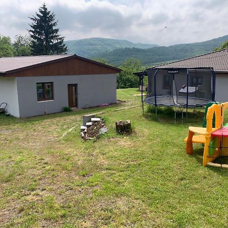 Apartman S Bazenem A Saunou Kadaň Exterior foto
