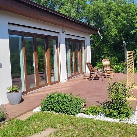 Apartman S Bazenem A Saunou Kadaň Exterior foto